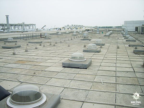 正能量科技太陽光照明系統頂樓安裝