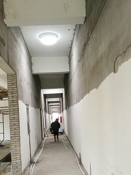 正能量光導照明系統雨天室內效果