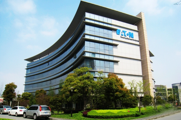 伊頓上飛光導照明應用